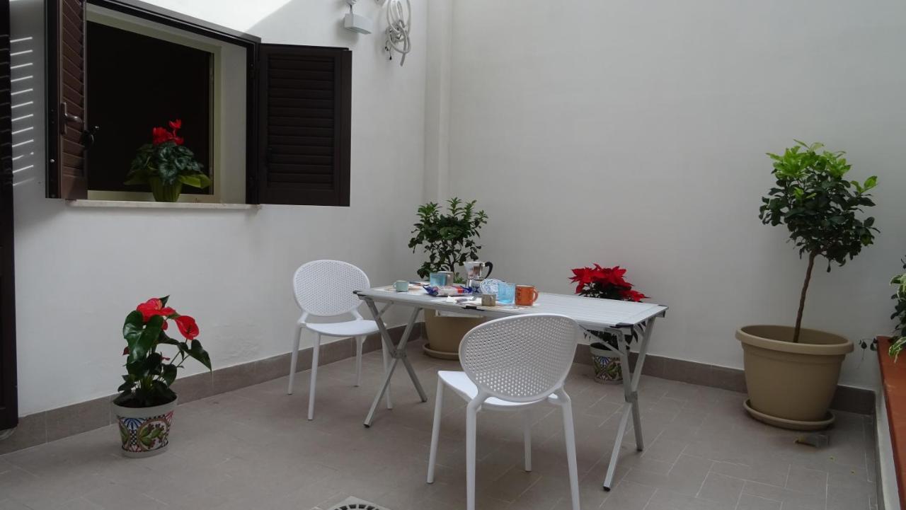 Il Giardino Segreto Apartment Palermo Luaran gambar